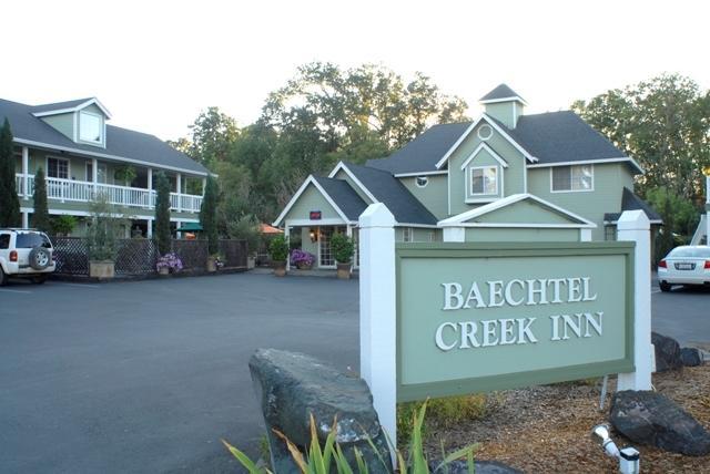 Baechtel Creek Inn, Ascend Hotel Collection Willits Bagian luar foto